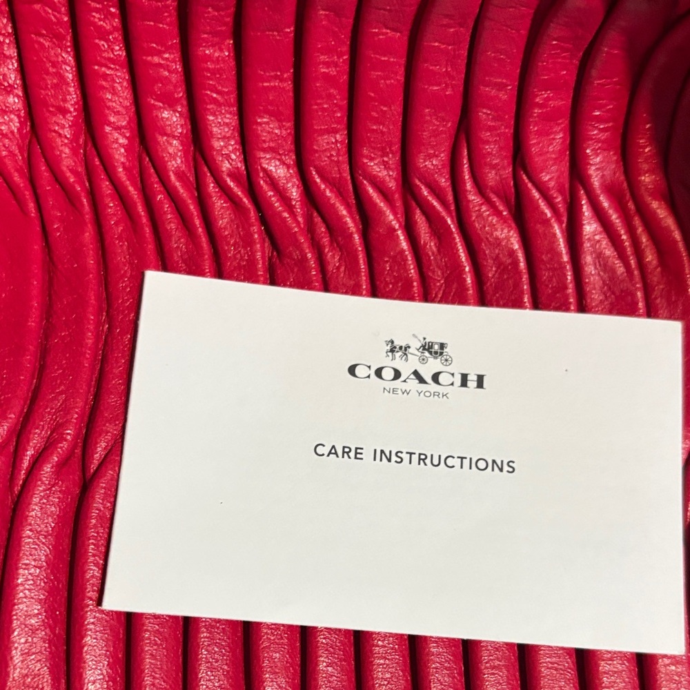 Coach Red Pleated Shoulder Bag and Wallet - Picture 6 of 6